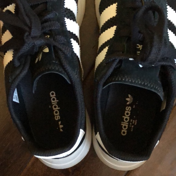 Women’s Adidas Shoes - Picture 3 of 4